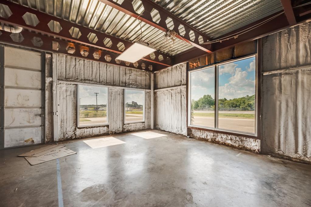 Huggins - Commercial Sale