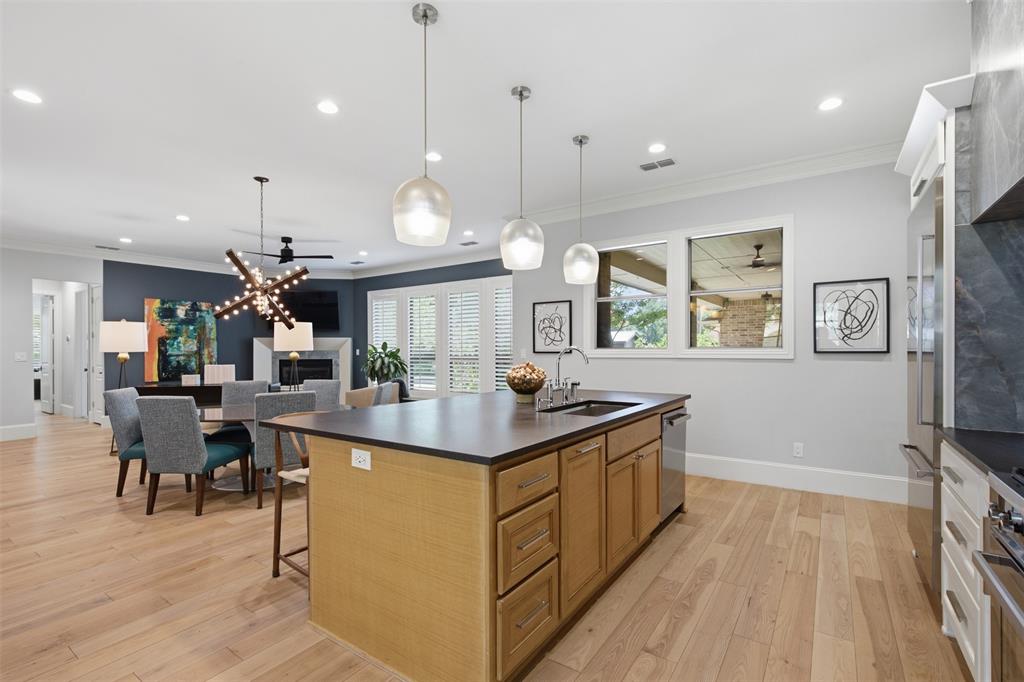 Casa Linda Estates - Residential
