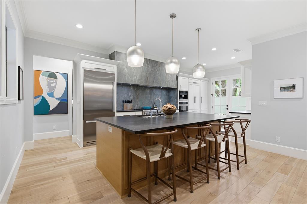 Casa Linda Estates - Residential