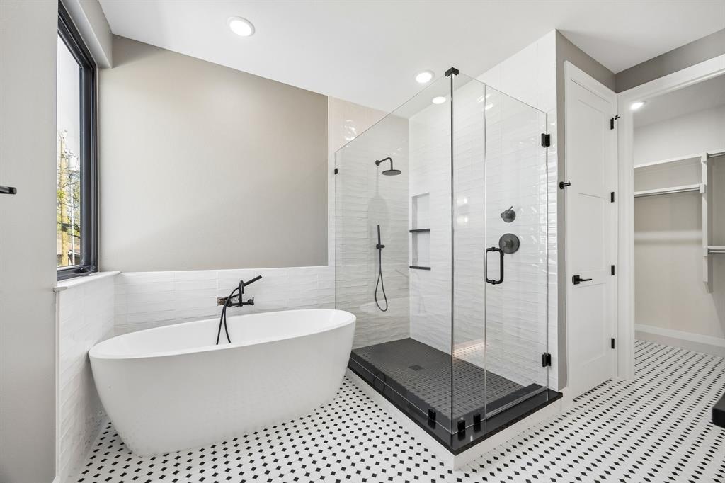 McKinney Outlots - Commercial Sale