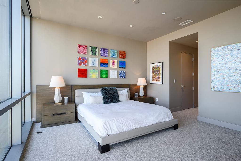 The House Condos - Residential