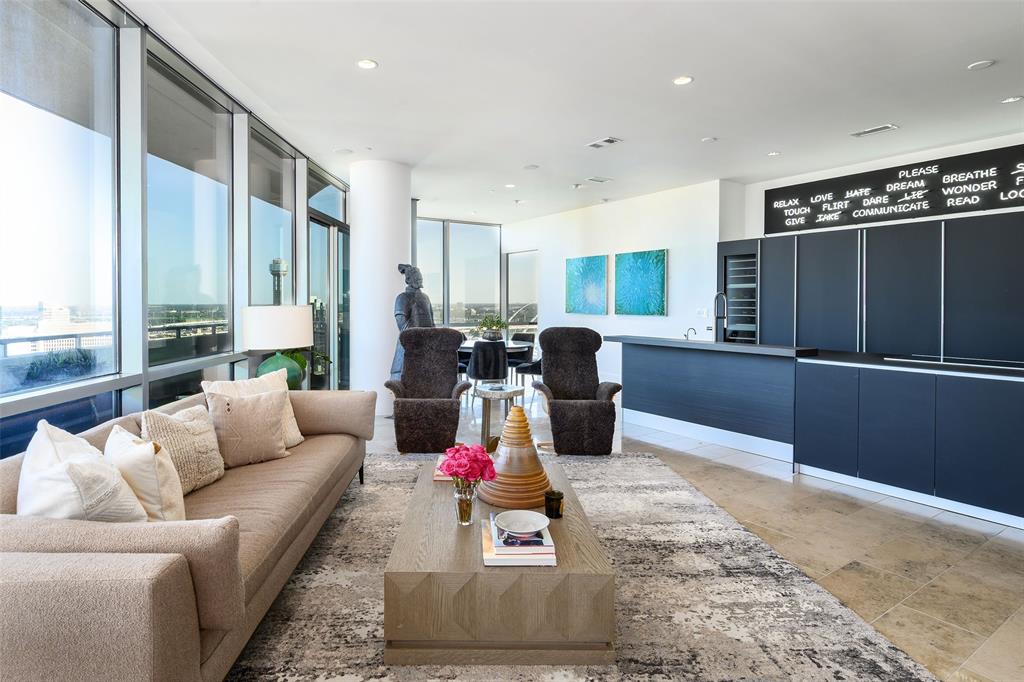 The House Condos - Residential