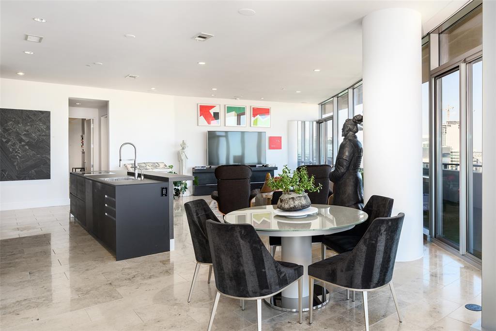 The House Condos - Residential