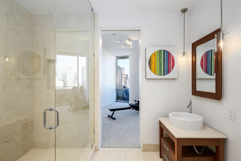 The House Condos - Residential