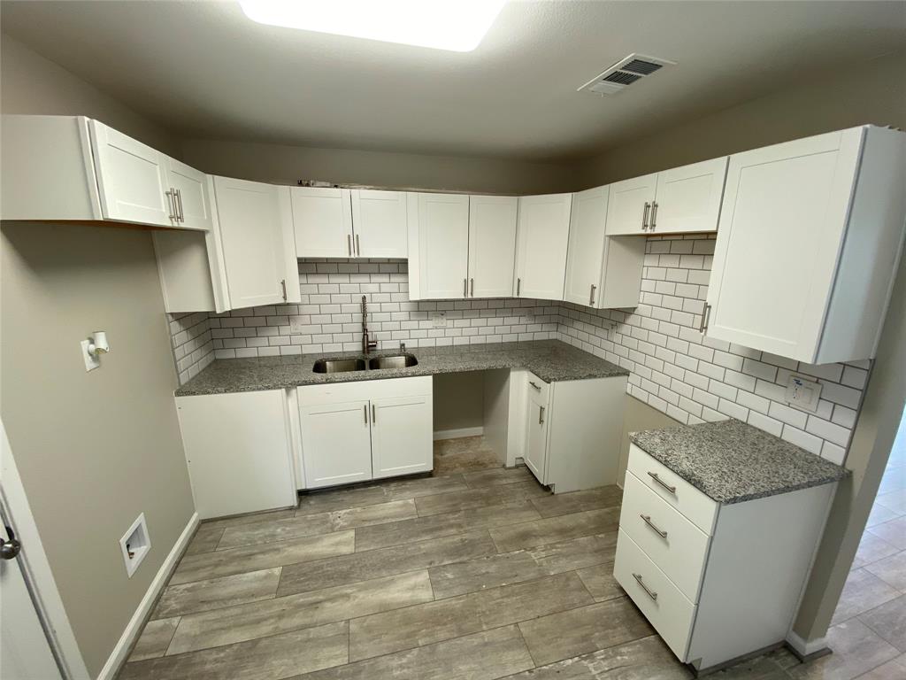 Elmwood Addition No 4 - Residential Lease