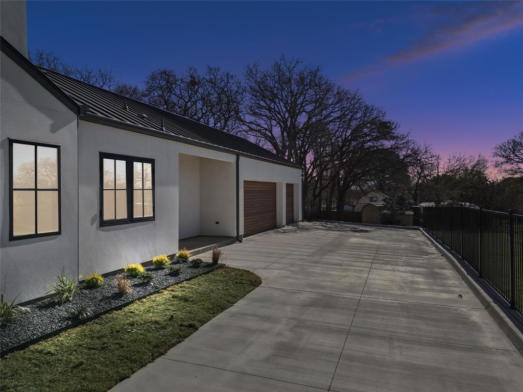 Oak Crest Hills - Residential