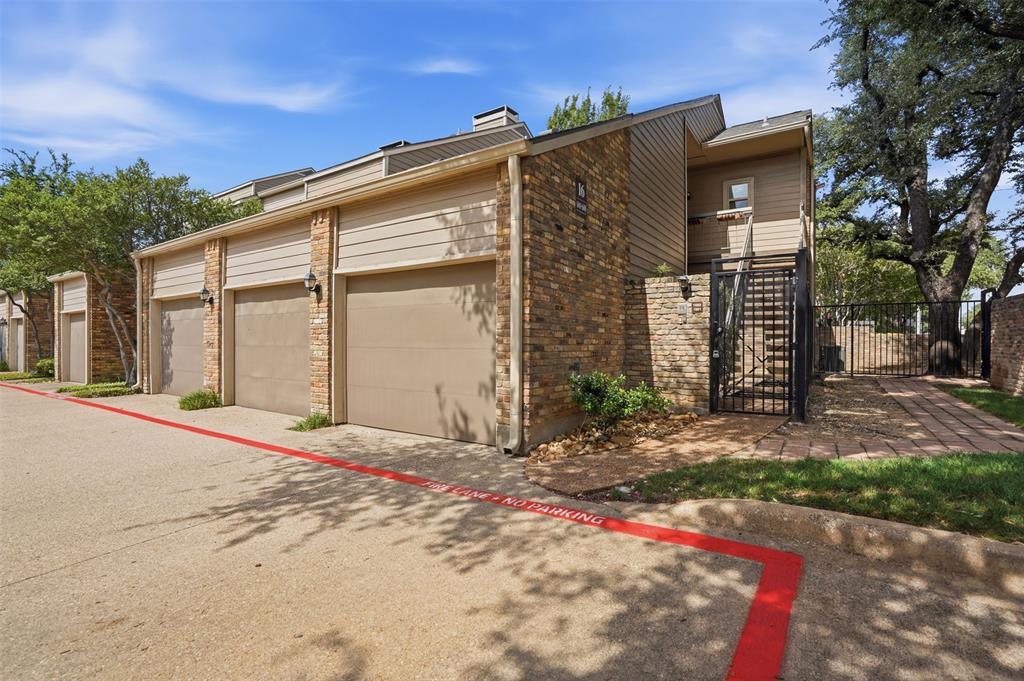 Oaks On Montfort Ph 02 03 04 - Residential