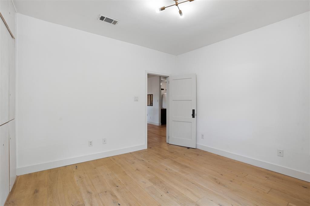 Oaks On Montfort Ph 02 03 04 - Residential