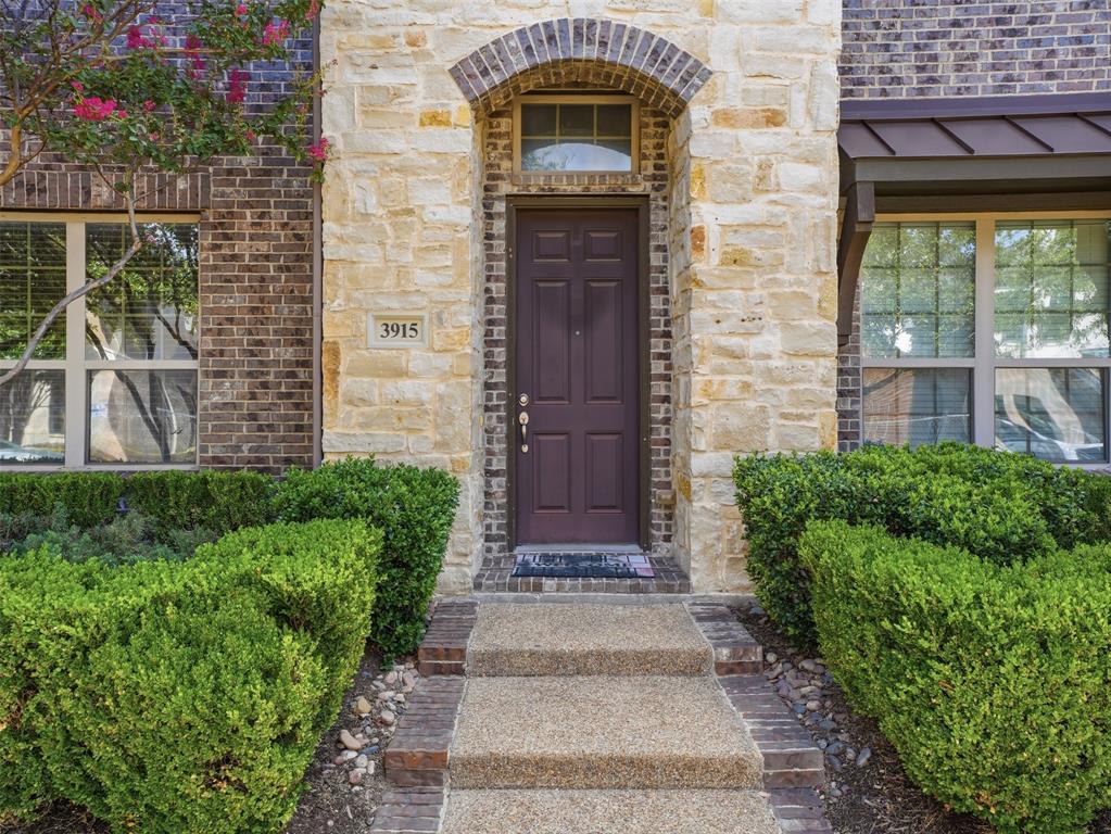 Step into this beautifully designed two-story home with MASSIVE ceilings and an open concept layout creating a sense of space with plenty of natural light. This two-bedroom, two-and-a-half-bath townhome located in Viridian, the premier neighborhood in Arlington, flows throughout the main living areas, anchored by a spacious living room filled with natural light and seamless connection to the dining area and kitchen—ideal for both everyday living and entertaining. The kitchen features granite countertops, stainless steel appliances, ample cabinetry and space for storage, and a functional layout with a clear view to the main living spaces. Upstairs, the private primary suite offers a spa-inspired bath including dual vanities, an oversized glass shower, generous counter space, and a massive walk-in closet. The secondary bedroom is well-sized and versatile. Enjoy all Viridian has to offer such as the Lake Club, Sailing Center, the highly rated neighborhood elementary school, swimming pools, volleyball and tennis courts, jogging trails, multiple parks, and more! Located within minutes of restaurants, shopping centers, major highways, and more, this home combines style, comfort, and convenience. Come make an offer before someone else does!