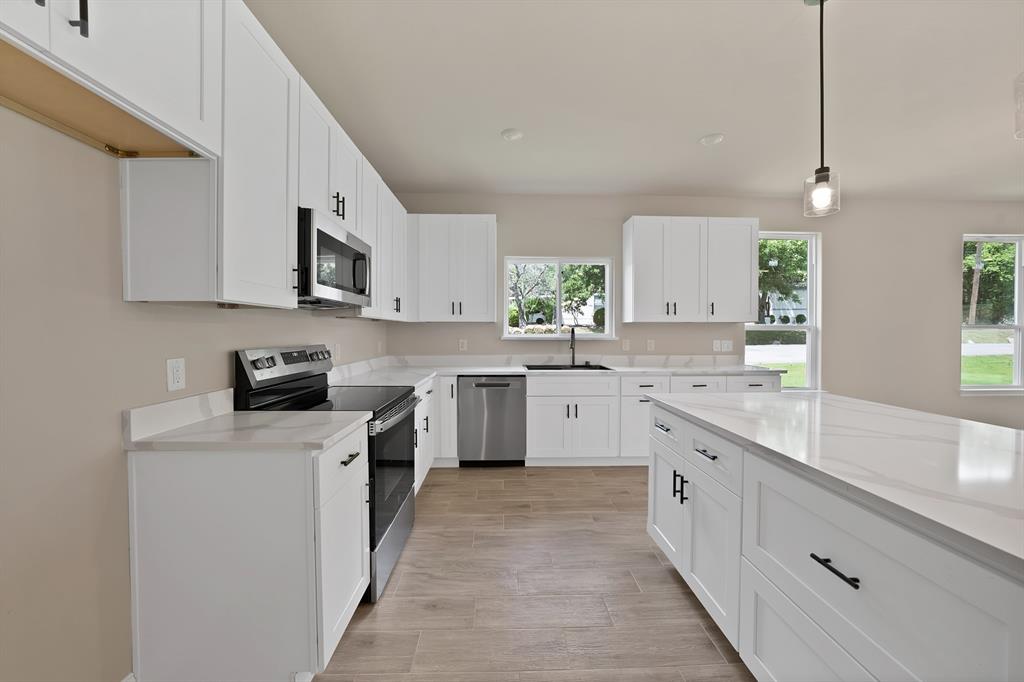Canyon Creek - Residential