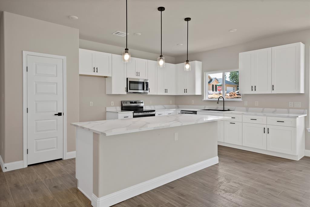 Canyon Creek - Residential