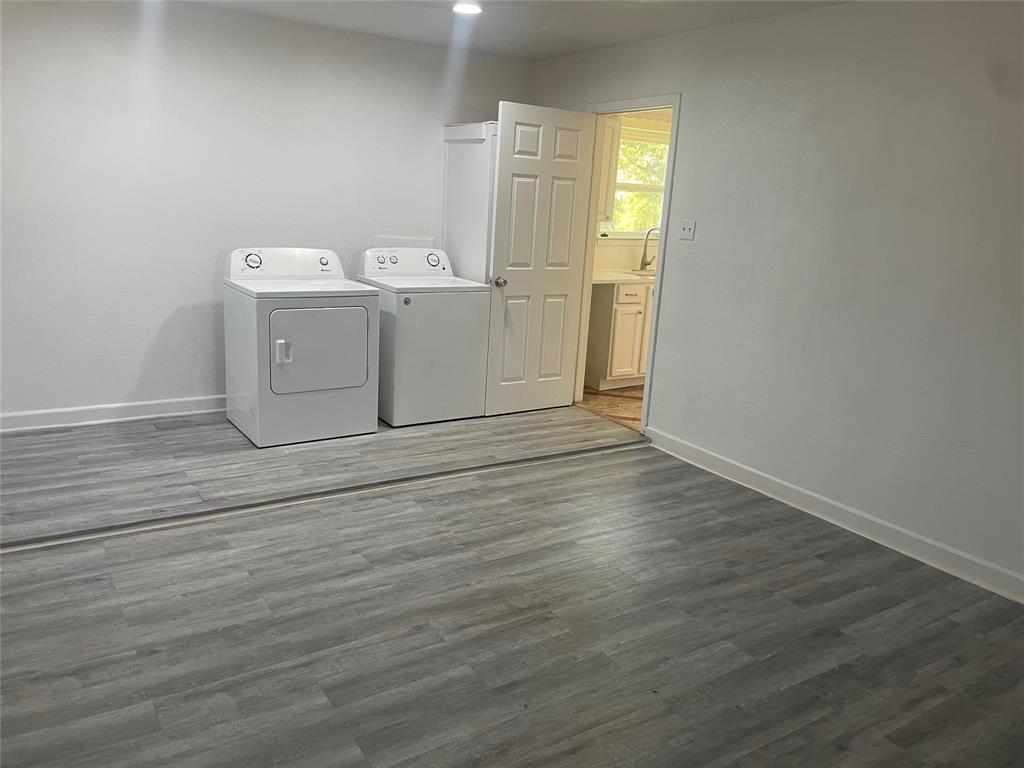 Curry - Residential
