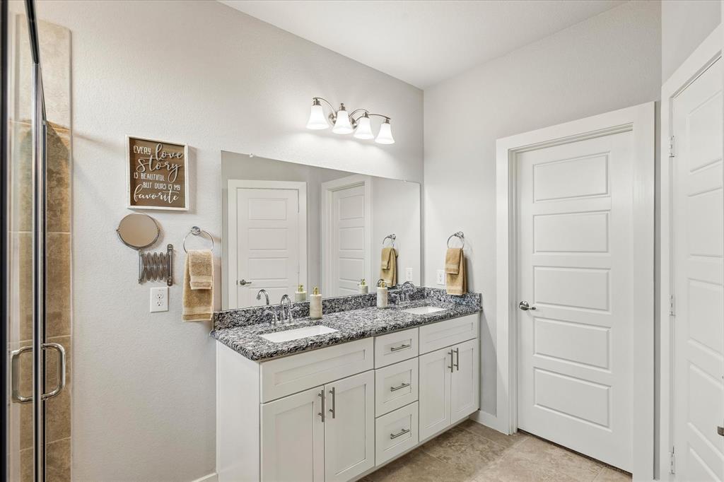 Seventeen Lakes Add - Residential