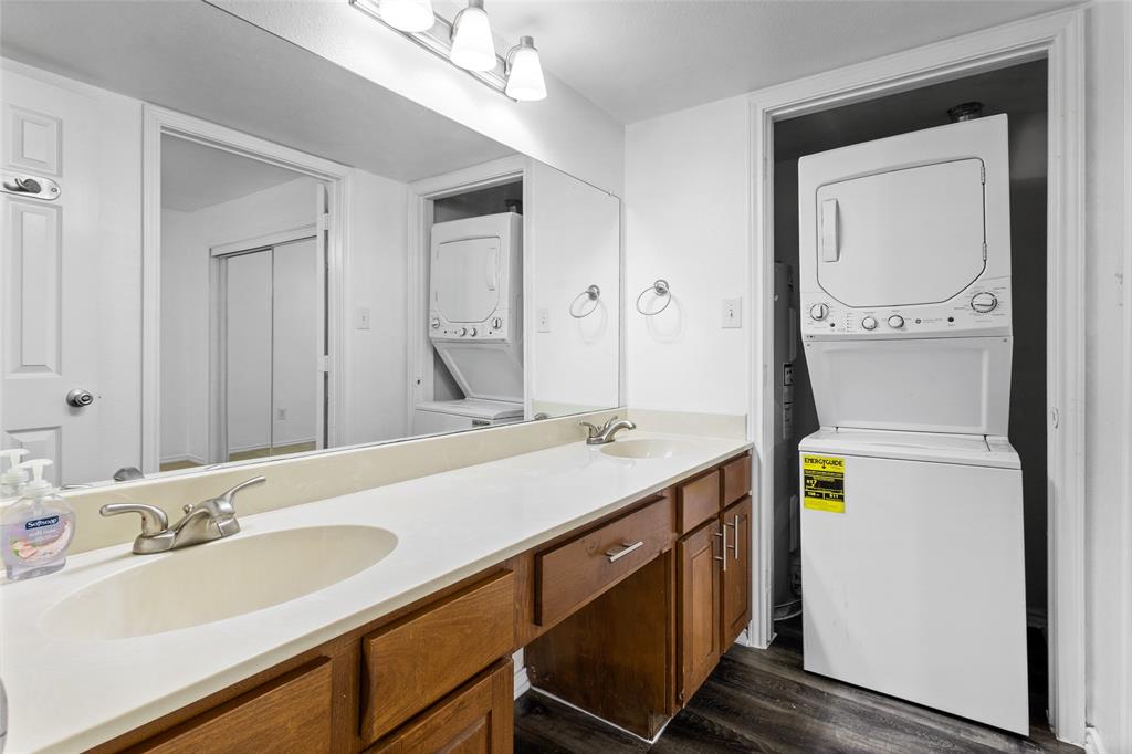 Richland Trace Condos Bldg P - Residential