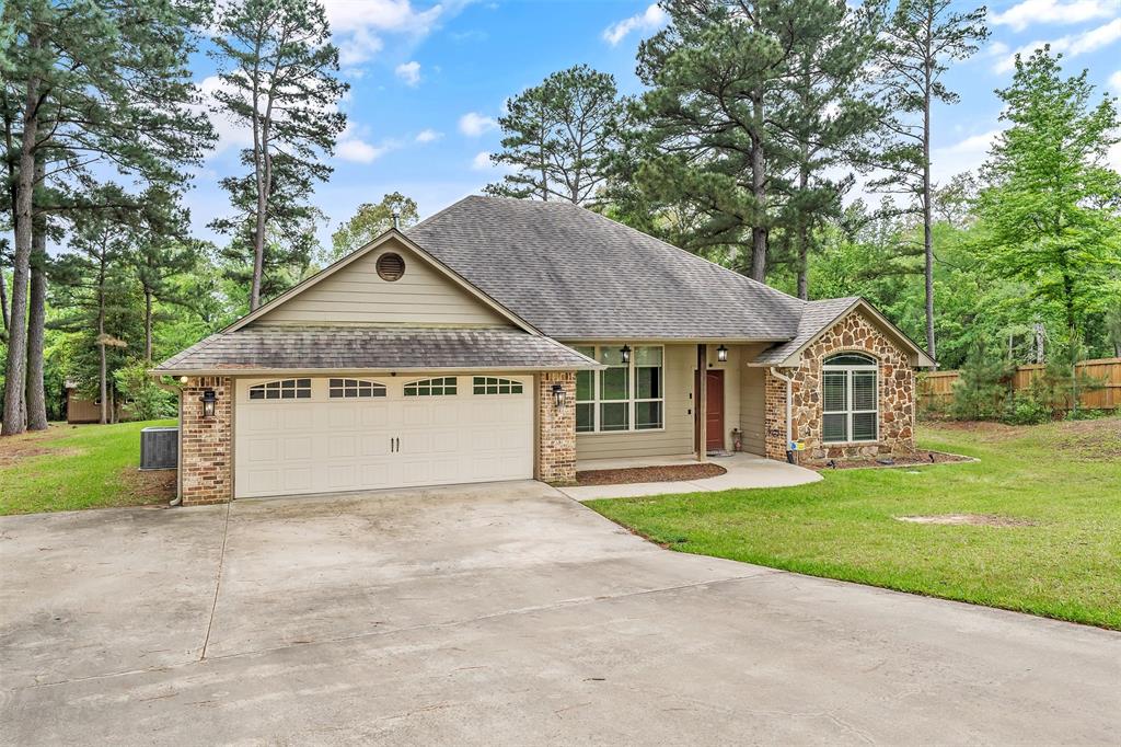 Country Oaks Estates - Residential