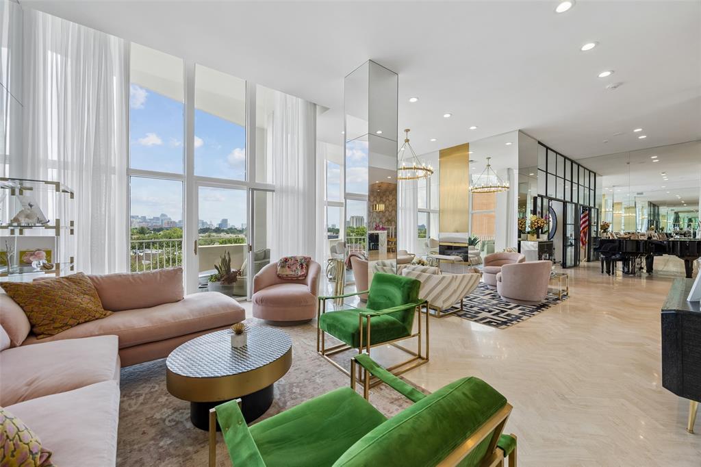 Park Plaza Condo - Residential