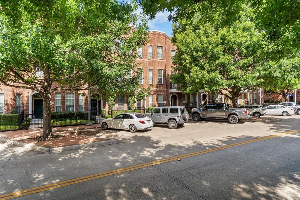 District A Townhomes - Residential