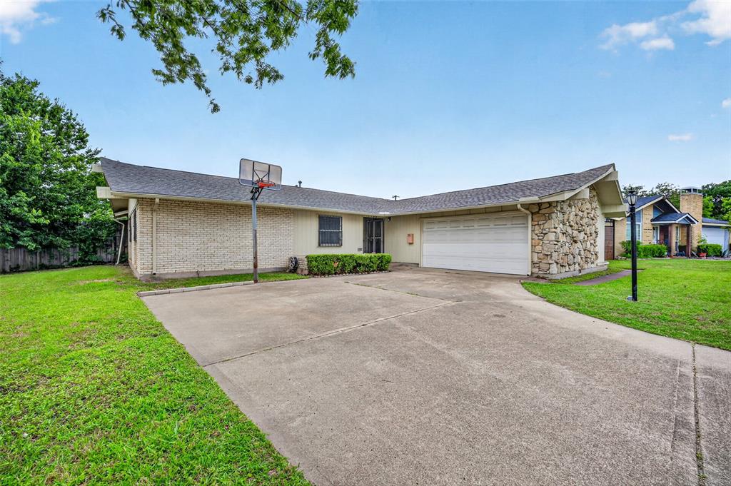 Crestview East 03 - Residential