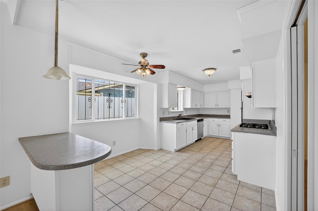 Crestview East 03 - Residential