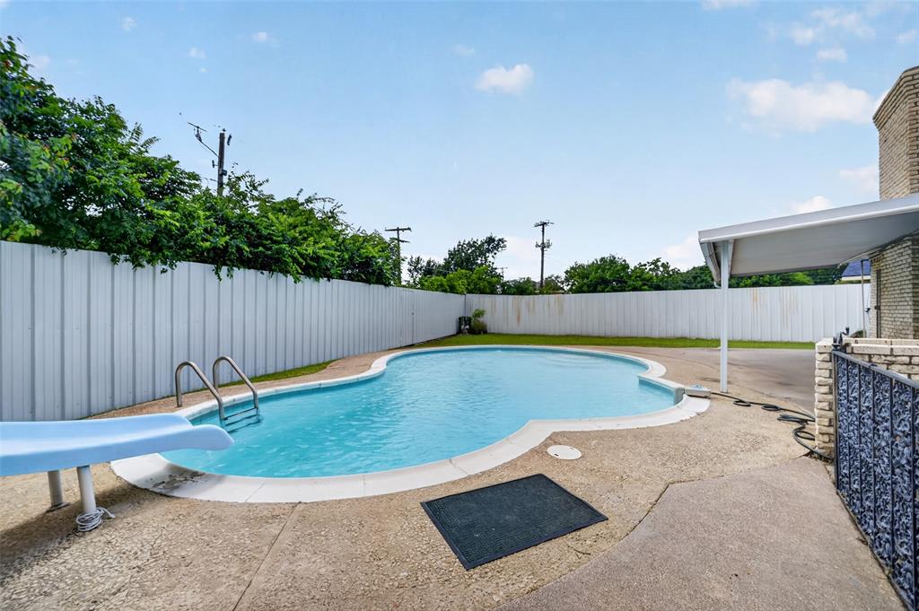 Crestview East 03 - Residential