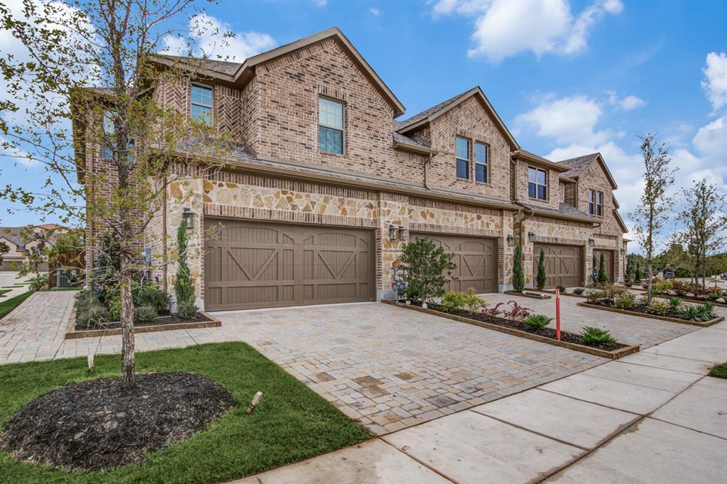 Villas of Middleton - Residential