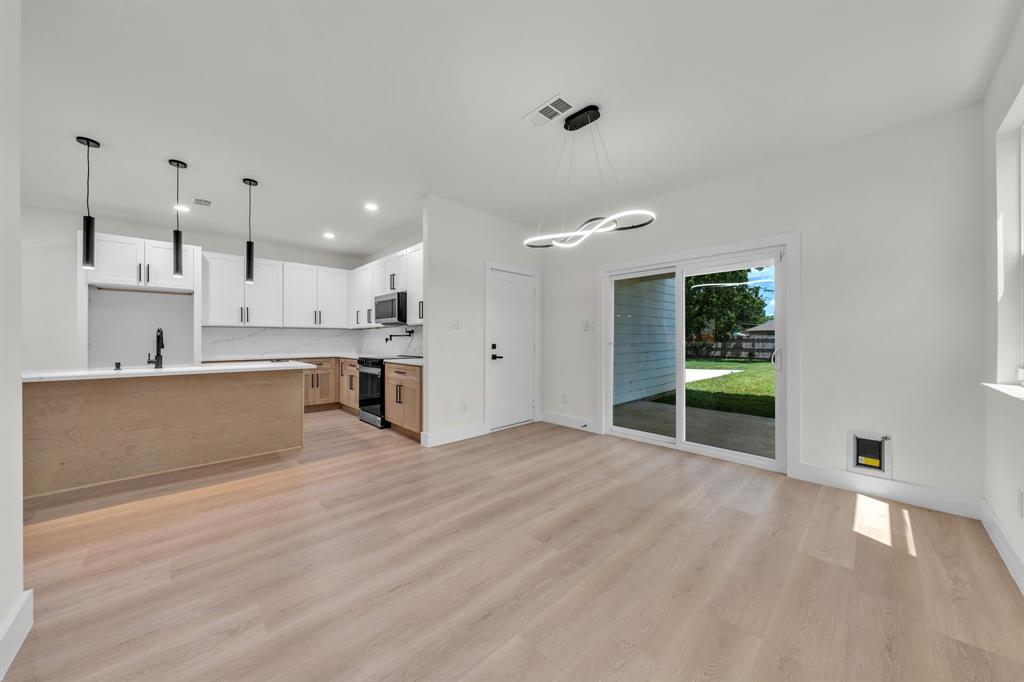 Eagle Ford Gardens - Residential