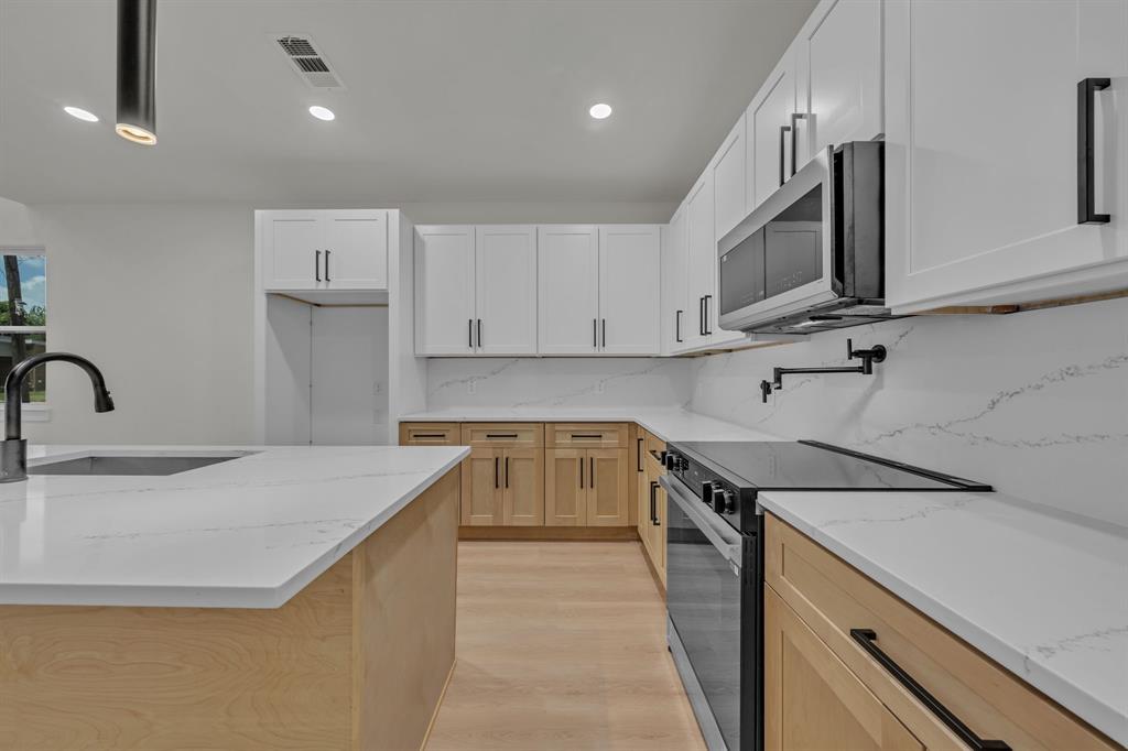 Eagle Ford Gardens - Residential