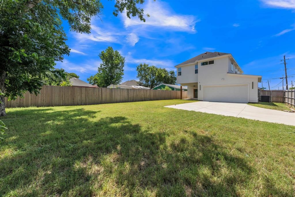 Eagle Ford Gardens - Residential