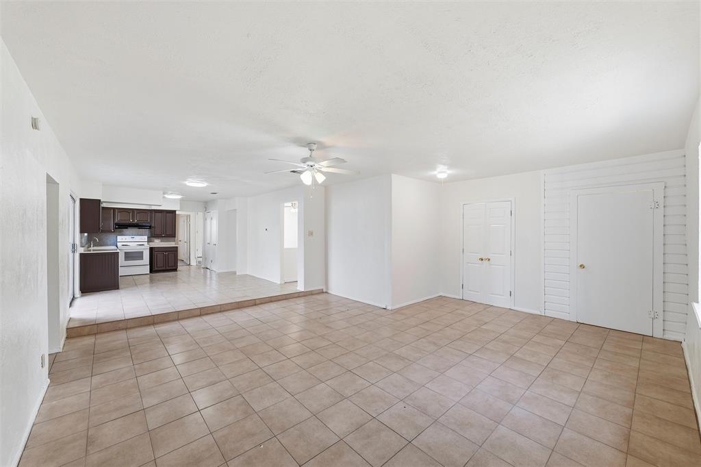 Polk Terrace 08 - Residential