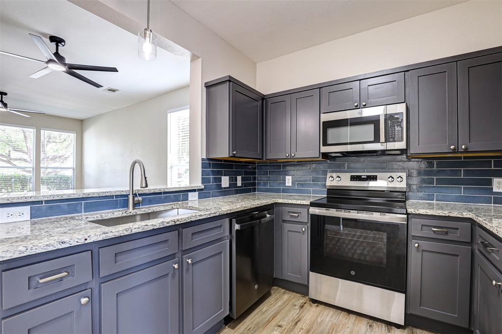 Villages Of Crawford Farms Th - Residential