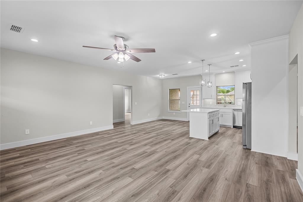 BANKS LACKEY STREET - Residential