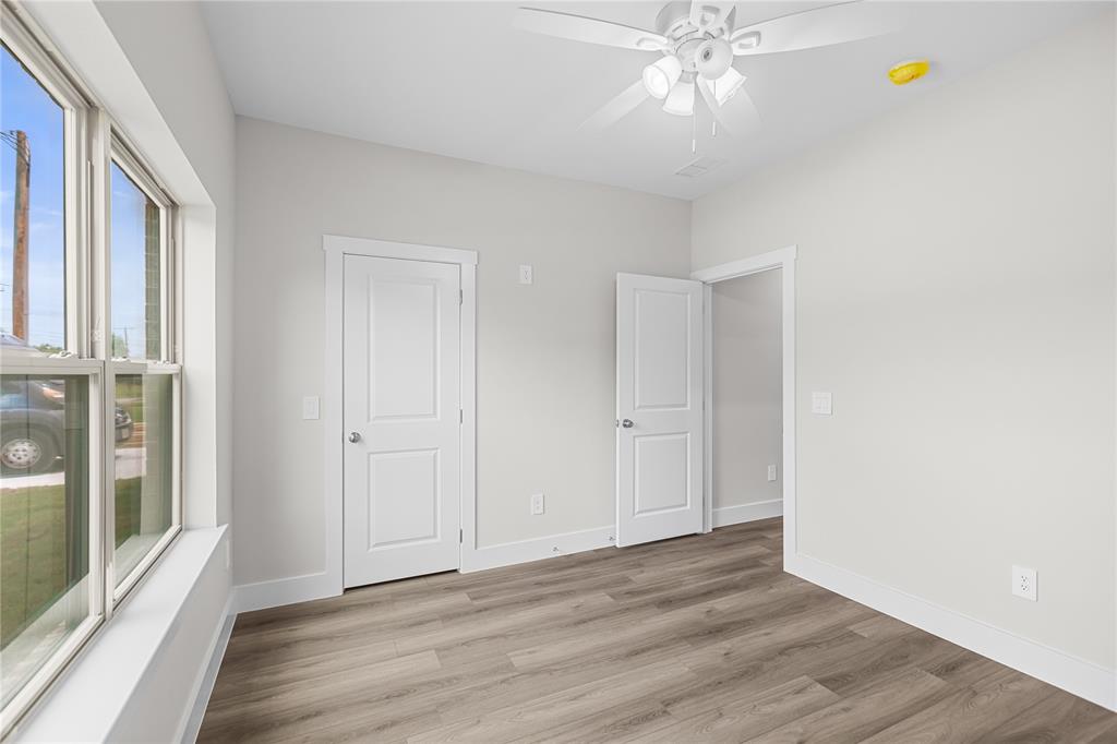 BANKS LACKEY STREET - Residential