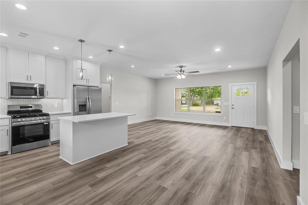 BANKS LACKEY STREET - Residential
