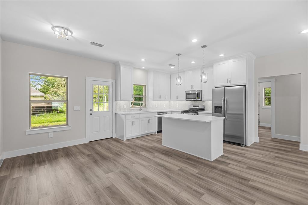 BANKS LACKEY STREET - Residential