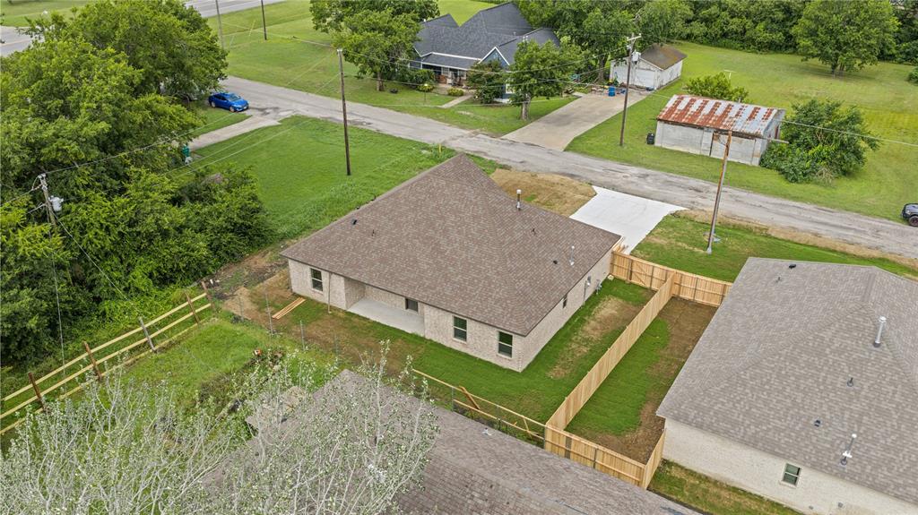 BANKS LACKEY STREET - Residential