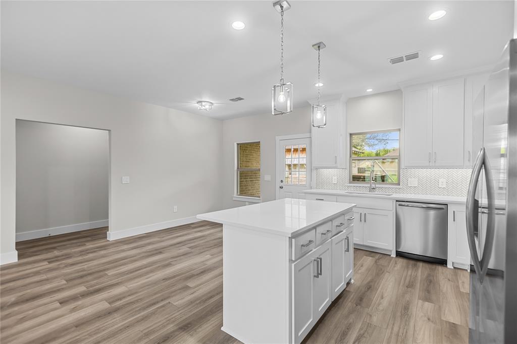 BANKS LACKEY STREET - Residential
