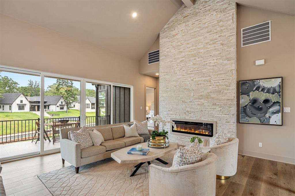 Pinnacle Club - Residential