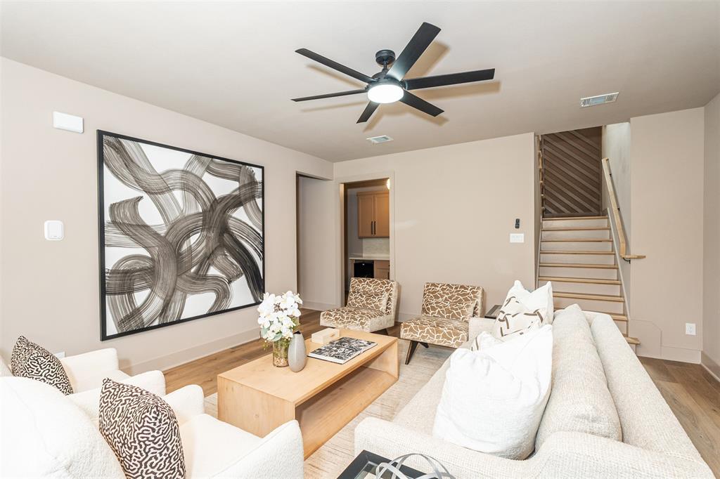 Pinnacle Club - Residential