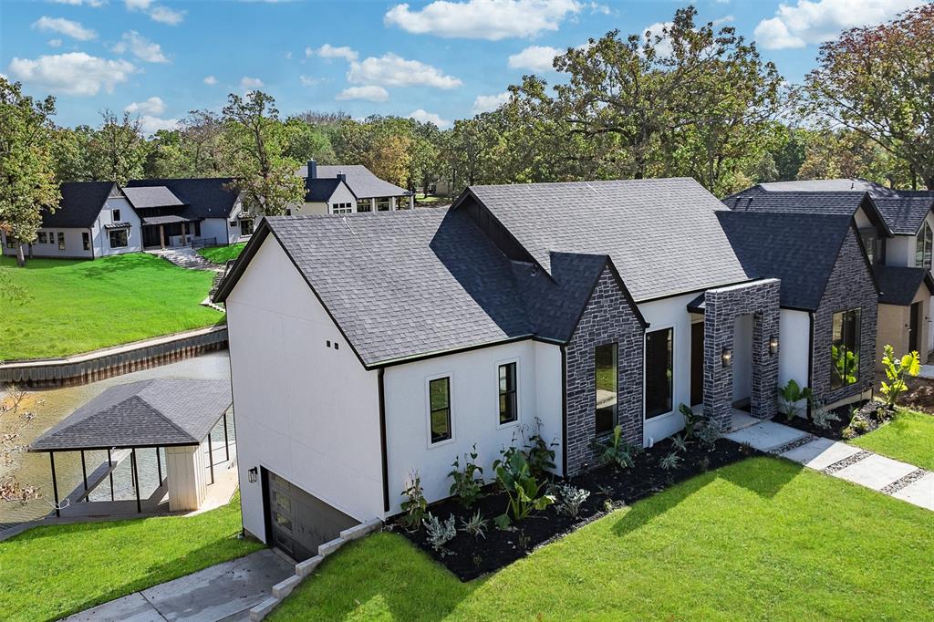 Pinnacle Club - Residential
