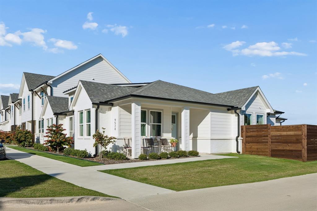 Lake Parc Village - Residential Income