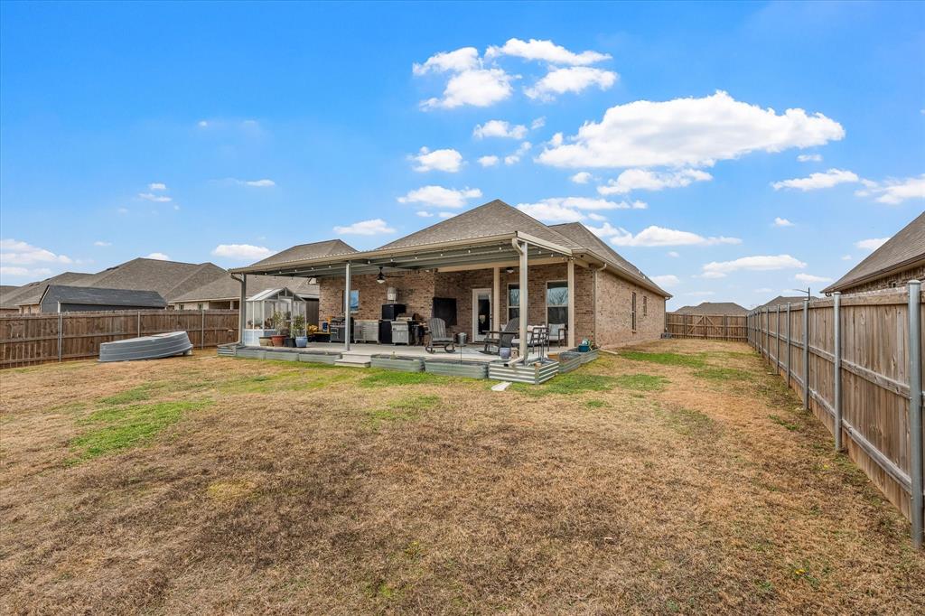 TRINITY BLUFF - Residential