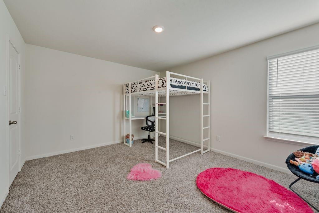 Vista West II - Residential