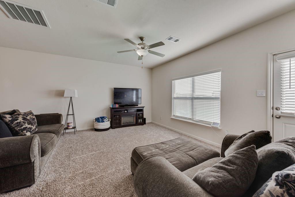 Vista West II - Residential