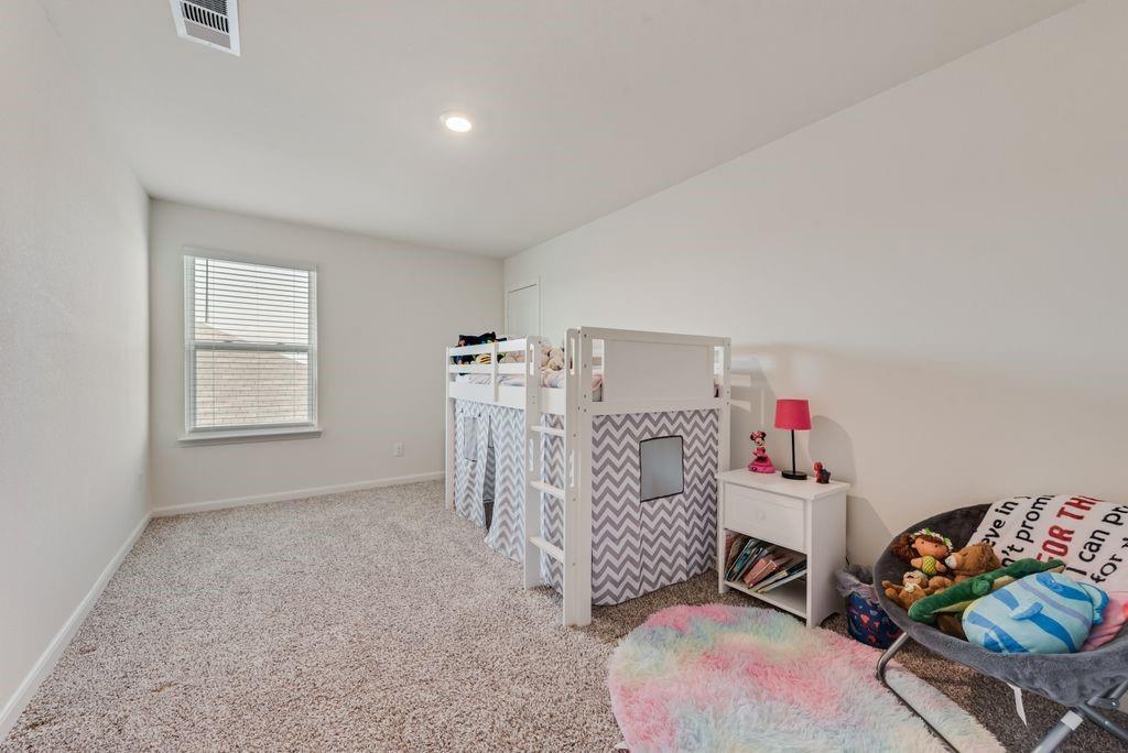 Vista West II - Residential