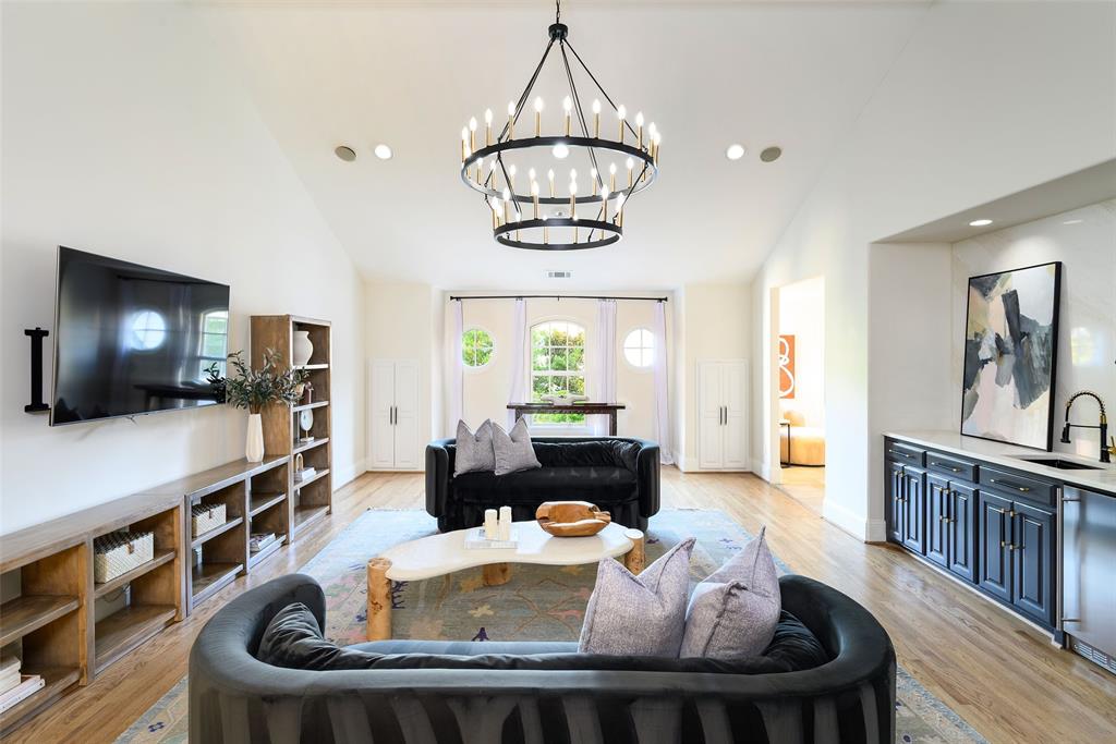 Caruth Hills 4th Instl - Residential