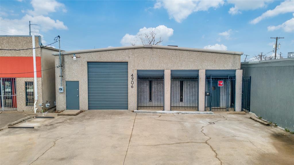 Located at 4906 Don Drive, Dallas, this well-maintained 3-star flex building offers 3925 total square feet of versatile space ideal for showroom, office, or light industrial use. Built in 1985 and currently owner-occupied, the property is thoughtfully configured to support both professional and operational needs. The building features a welcoming reception entry area, five private offices, two restrooms, and a functional showroom equipped with a 10’ x 14’ drive-in loading door, providing convenient access to the showroom or warehouse space. Both the office and showroom areas are fully equipped with air conditioning and heating, ensuring year-round comfort. Additional amenities include custom lighting, security system with motion detectors, an iron security gate at the entrance, large kitchen, mezzanine storage, and Wi-Fi connectivity. The site offers 12 surface parking spaces. Strategically located with easy access to Highway 183 and Interstate 35, the property provides excellent connectivity throughout the Dallas metro area. Zoned IR (Industrial Research District), this property is well-suited for a variety of industrial, research, or flex-use applications.