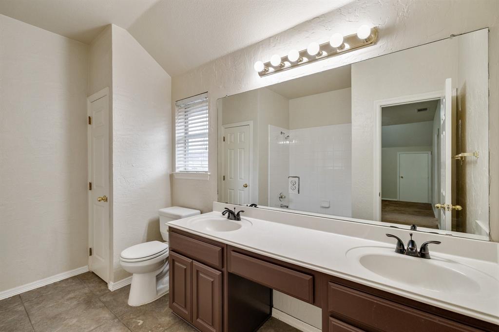 Frankford Estates Ph 2 - Residential Lease