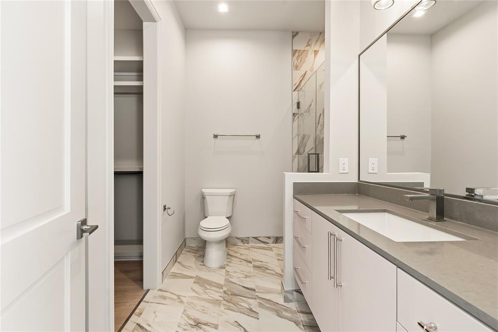 Mansfield R A - Residential