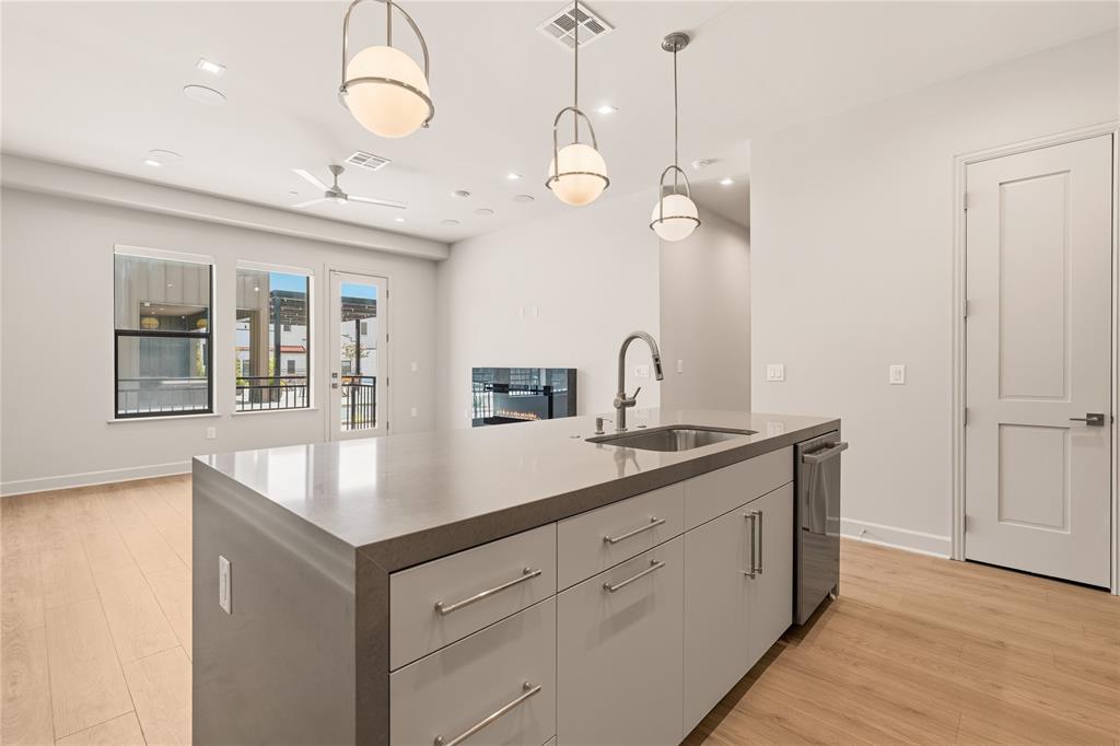 Mansfield R A - Residential