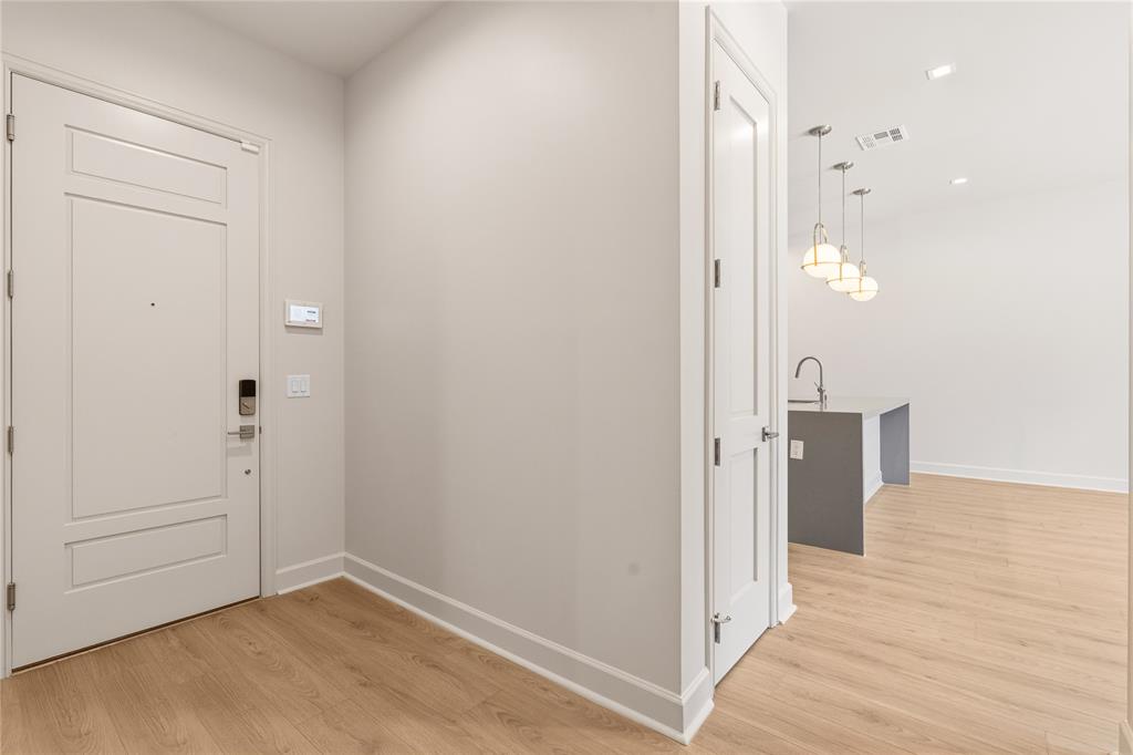Mansfield R A - Residential